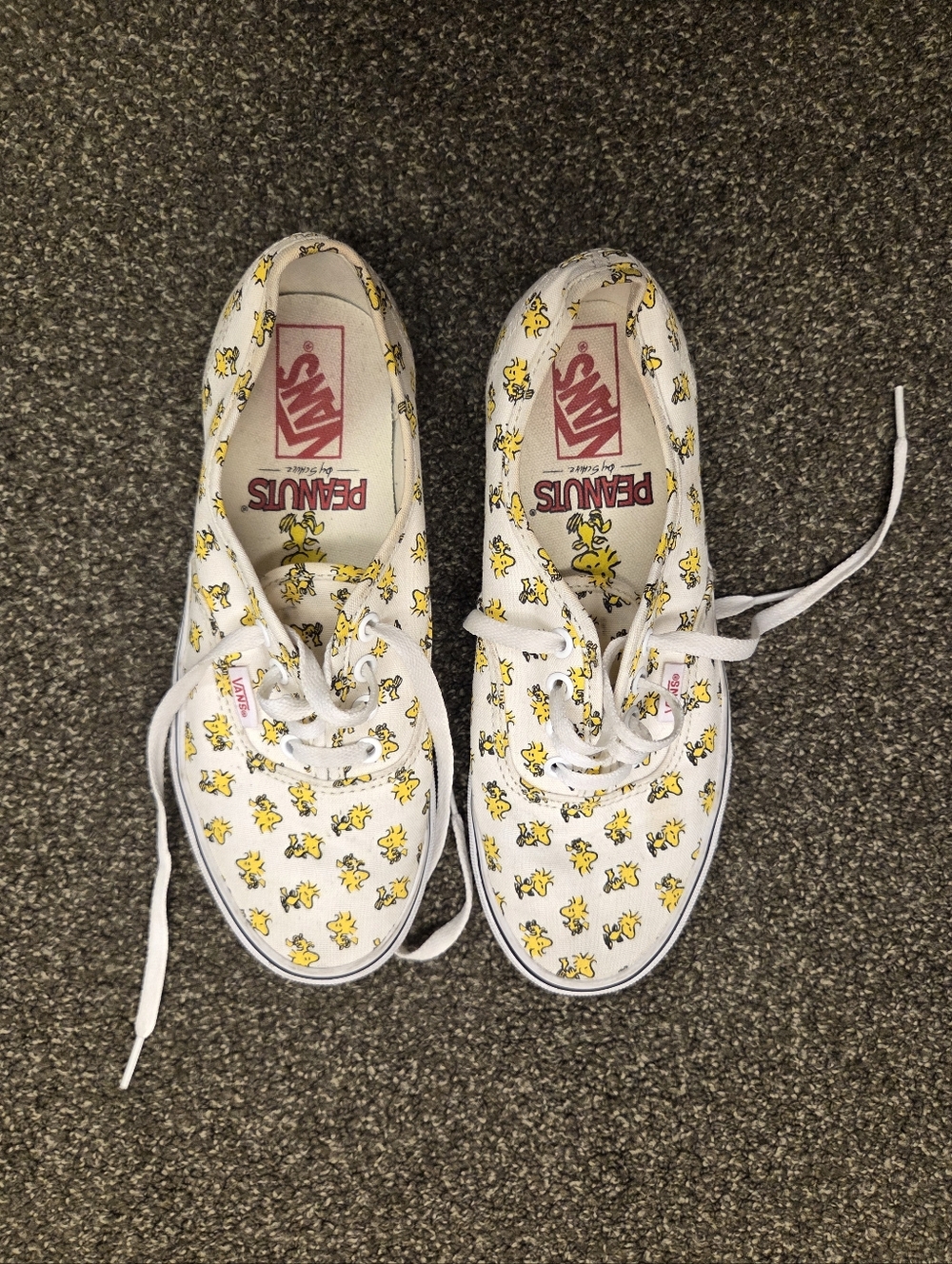 Vans White Canvas Sneakers with Yellow Woodstock Print Womens 7.5